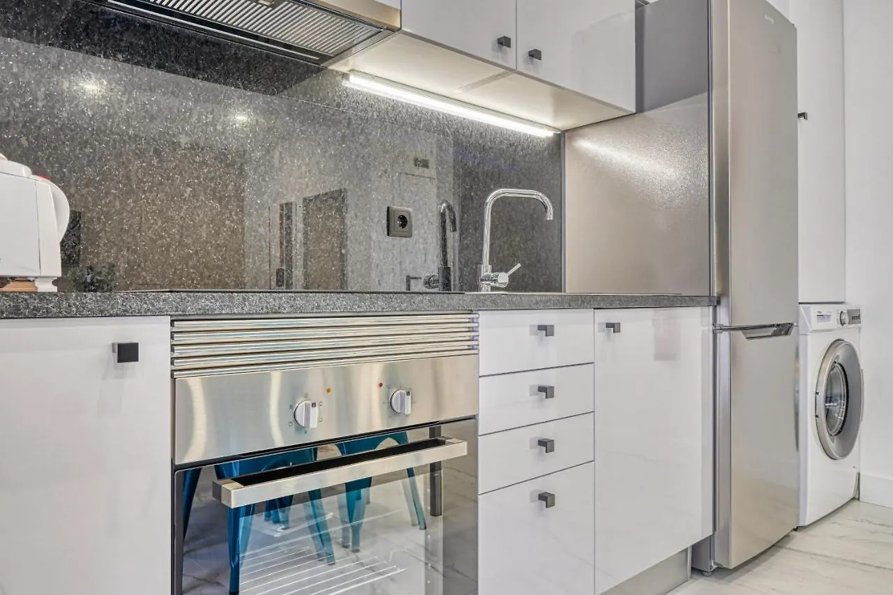 Appartamento Beco Santa Emilia 2F, A Home In Madeira Funchal  Portogallo