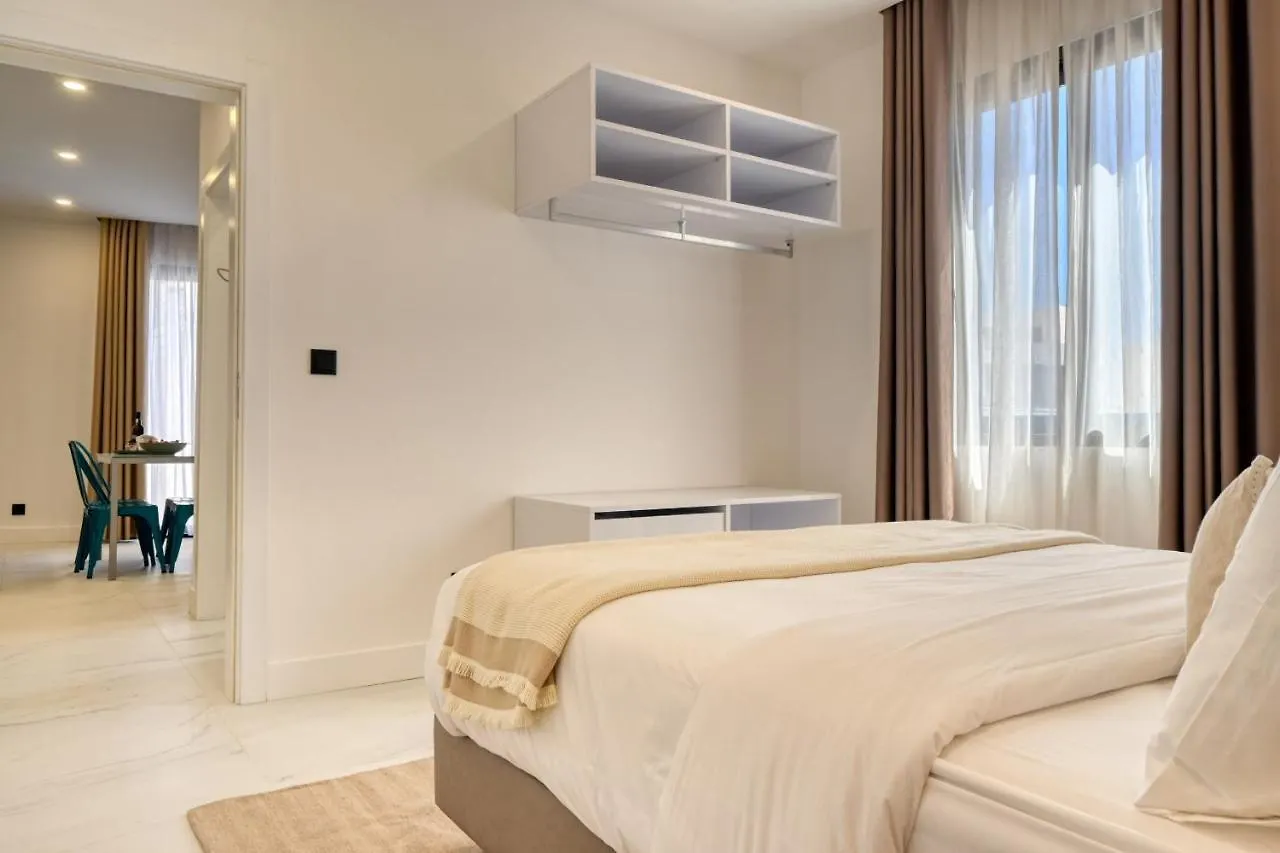 Beco Santa Emilia 2F, A Home In Madeira Funchal  Funchal (Madeira)