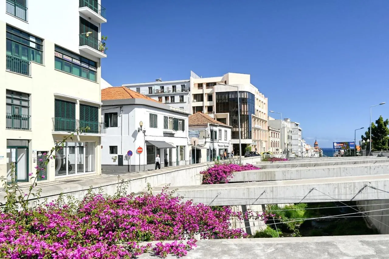 Apartment Beco Santa Emilia 2F, A Home In Madeira Funchal